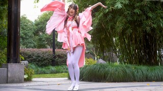 [Lingxue] Peach Blossoms Smile ~ Willow catkins drift across the corner of the sky