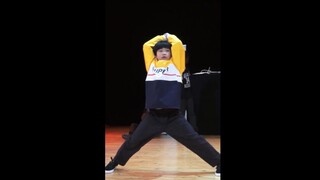 Yu Wenle & Fu Tianzong Juste ra mắt 2019 Vòng loại giải Paris của Pháp Đường đua chính thức Phiên bả