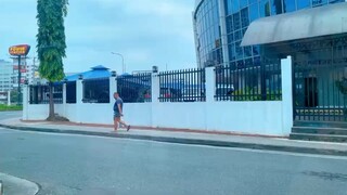 人生有兩大歡樂，一是擁有後細細的品味，二是追求之中倍感無比充實。有些人為了享樂而苦了一生，有些人為了休息卻忙了一生。人們總是在不停地追求美好，卻往往錯過了當下的美好，要記住：貪婪是最真實的貧窮，