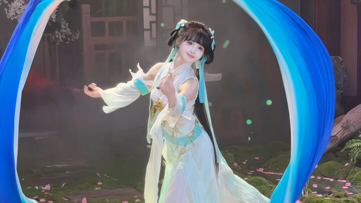 “Blue Meteor Hammer War God? The Water Breathing technique—she’s back!”