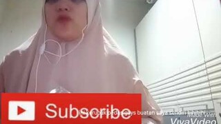 ASMR KERUPUK PEDAS DAN ASTOR