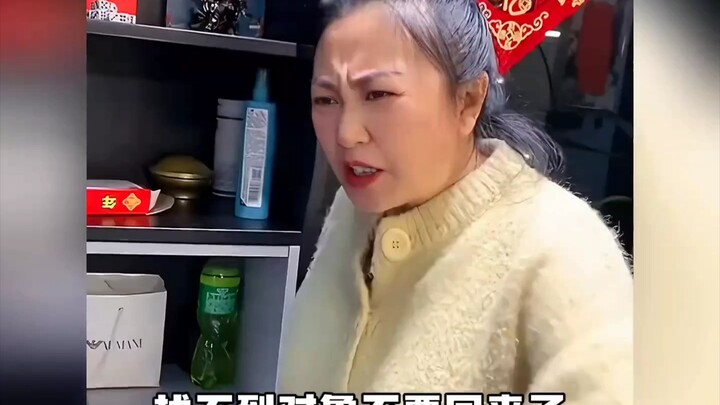 Reaksi Orang Tua Saat Anak Jomblo Pulang Kampung Rayakan Imlek