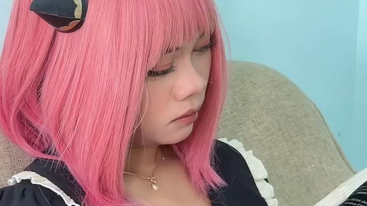 COSPLAY IMUT DI SURUH MAKAN