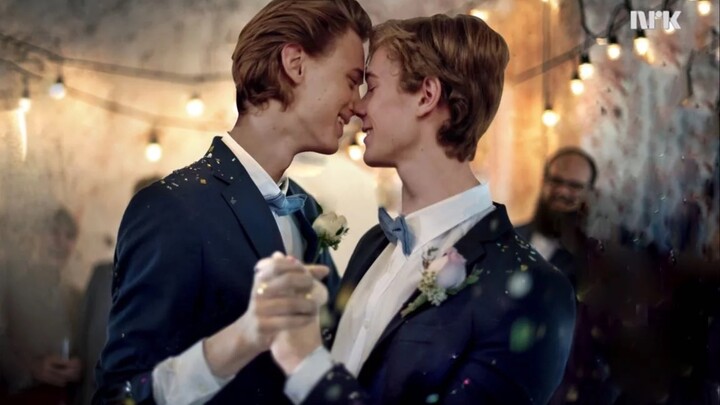 "SKAM" sweet lens mixed cut