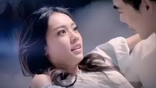 هذا الإعلان بتبادل الأدوار الجنسيّة، من المحتمل أن يتعرّض للانتقاد الشديد...