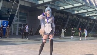 cos绝版角色去了漫展！