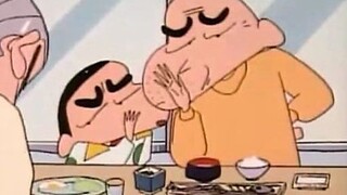 Meskipun Xiaoxin biasanya menganggap kakeknya bertele-tele, Xiaoxin sangat mencintai kakeknya.