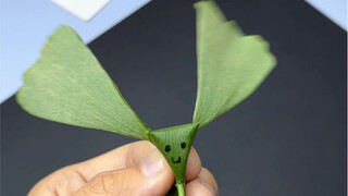 Pick up a ginkgo leaf and make a bird for your child. It’s super simple and fun.