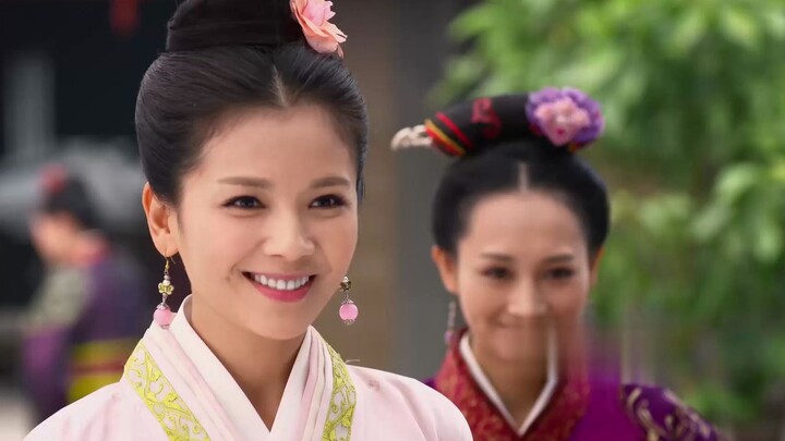 Queen Wei punishes Yue Er to clean the steps, but her daughter messes it up instead