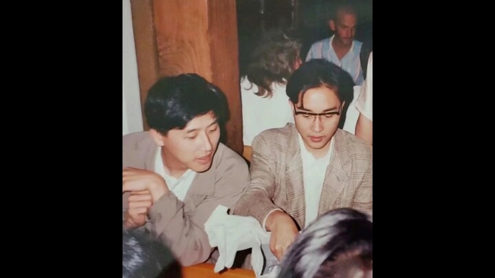 การแสดงความเคารพที่ยิ่งใหญ่ที่สุดของผู้คนต่อความรักช่วงนี้ของจางถัง ก็คือการเขียนชื่อคุณถังไว้ในหัวข