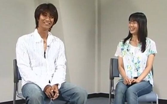 【Kamen Rider Blade】Wawancara DVD dengan Amano Hiroshige & Rei Awata (teks bahasa Mandarin)