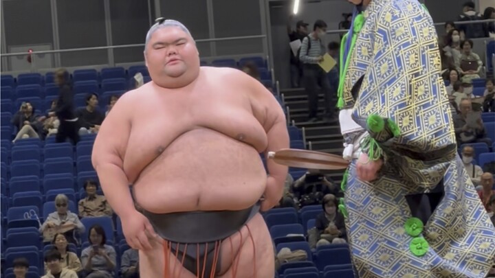 ซูโม่รุ่นใหญ่ญี่ปุ่น อาซาฮิโชจิริ