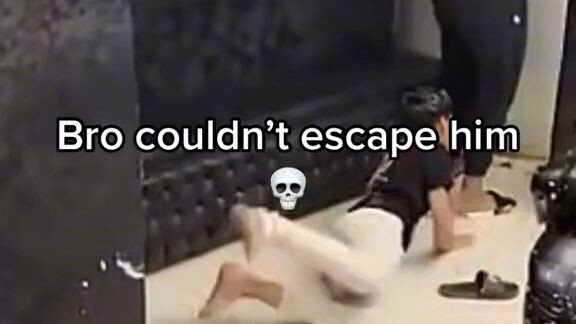 he begs not to have that kind of treatment 💀😂