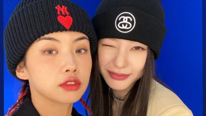 【نوز】【أيكي】 الابتسامة المتبادلة بينهما لطيفة للغاية!!!