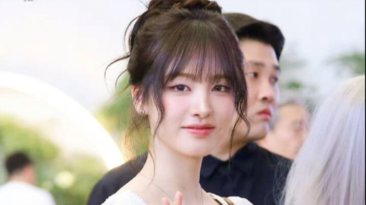 【IVE】Begitu Liz terlihat lebih kurus, Jang Won-young malah tampak lebih berisi — dua orang ini seper