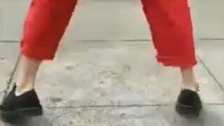 杨紫哈哈哈哈，这舞她绝对跳不出来第二遍