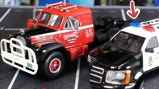 59 yuan, and you get the car lights as a prize. Is this box of LAPD police car models worth buying?