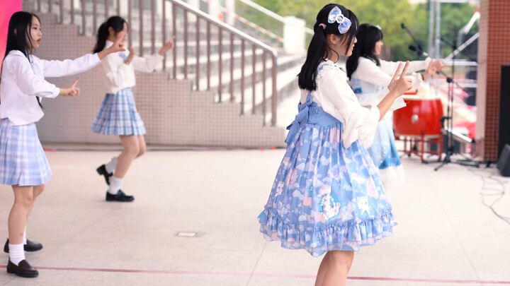 【Cangsheng】Touch the sky~♡~ Put on a Lolita dress, dance the youth of your school days, dance at thi