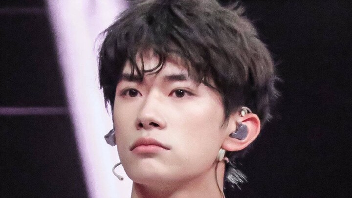 تشكيلة خفية ومحبوبة لإي يانغ تشيان شي | تجميع موجَّه للحلو واللطيف (لذيذ جدًا 8)