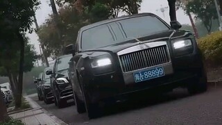 เชฟอาหารสุดสวยประธานสุดหล่อ