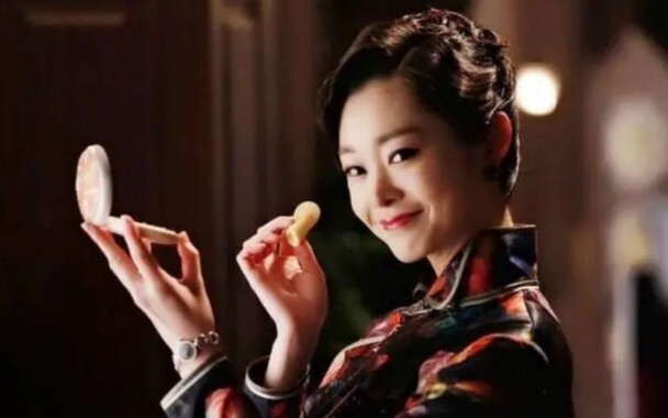 Pinggang Song Yi, pisau penarik jiwa