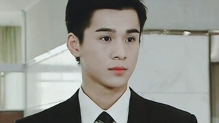 卧槽！这个男人为什么穿西装也能奶乎乎的！