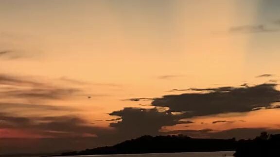 exactly my sunset comfort :(