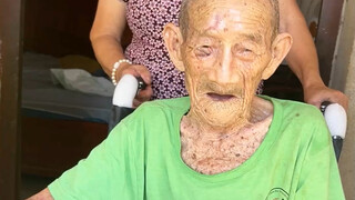 I hope more people will join in paying attention to these heroes.