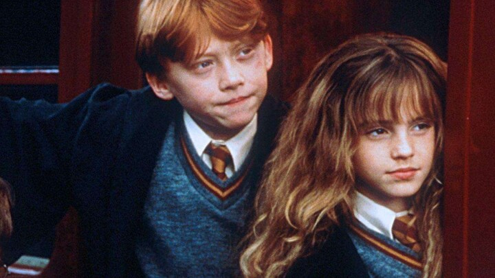 [HP/Mixed Cut/Ron] Ron & Hermione: Friendship is being open and being cautious is love.