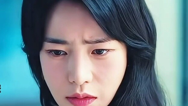Yeon-jin also loves to listen to gossip