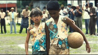 Bullied Shoe-Shine Boy Who Loves Footbooll, Become A Legendary Football King Who Shocked The World