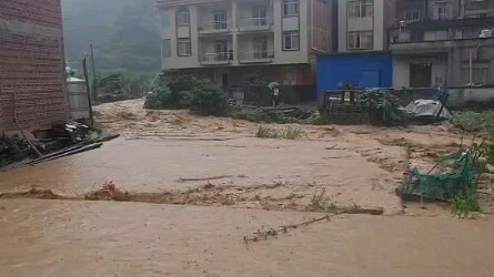 Nüwa repaired the sky but forgot about Guangxi.
