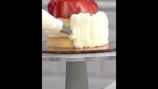 very impromptu crepe cake vid