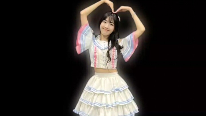 เธอ โดนใจ(มารีน bnk48)