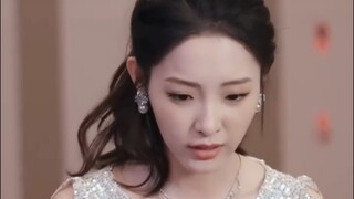 ซีรี่ย์จีนสั้น แม่ทัพได้รับบาดเจ็บต้องนั่งรถเข็น มีสาวใจดีช่วยเหลือ ให้กลับมายืนได้อีก