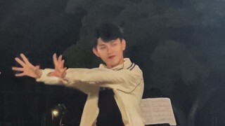 男大 操场银行 百人前猛跳SPICY 【aespa】