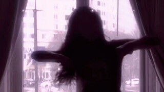 Try to recreate the trailer of ILLIT's debut song Magnetic