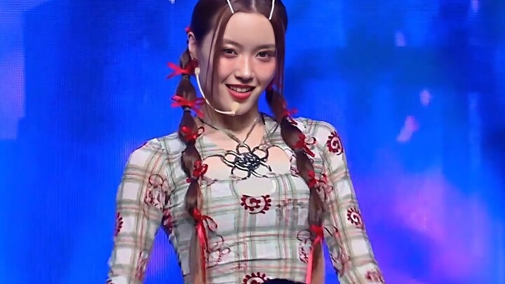 XG's latest comeback track PUPPET SHOW 231012 performance stage