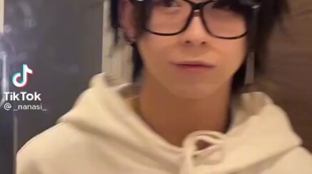 [Repost] -nanasi (so cute)