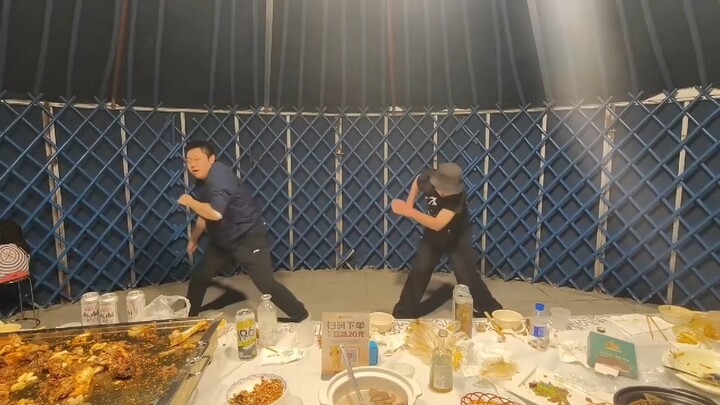 [Seni bawah tanah/Infinite Danmachi] HB ke Danmachi