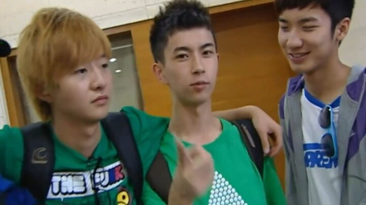 20100610 ภาพการฝึกสัตว์สี่ขาในยุคแรกของมนุษย์ ฮ่าๆ