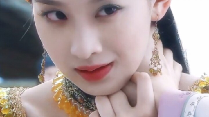 Director: I didn’t think you were that beautiful, but your eyes light up when you act!