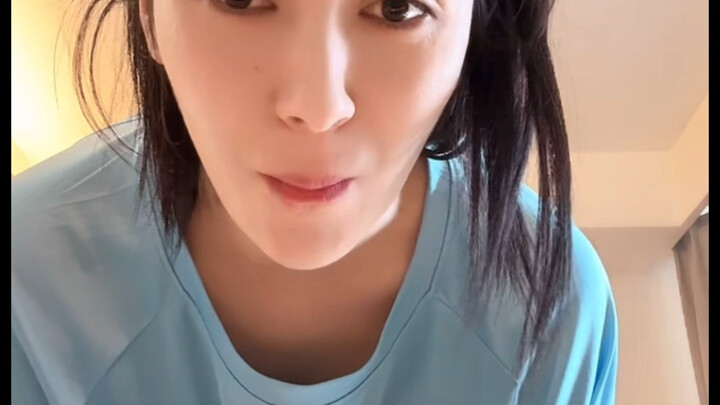 คุณชอบมั้ย? ให้คำแนะนำผมหน่อยนะครับ จะได้โพสต์เพิ่มเติมครับ.