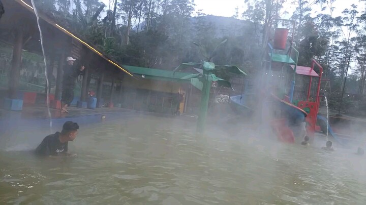 mandi air panas