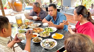 Ba Vợ cất nhà cho Ông Bà Nội, đi chợ mua ít đồ ăn | MienTayTV