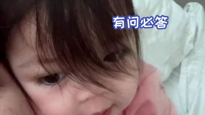 Sejak pagi hari sudah digerayangi kelucuan si kecil cerdas 😍