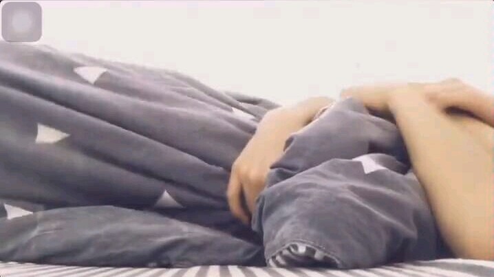 【السيد تشانغ إر】إذا قربنا الرقم، أليست هذه مشاهد حميمة في السرير؟