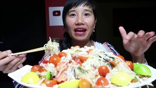 ĂN GỎI ĐU ĐỦ THÁI LAN SIÊU CAY XÉ LƯỠI SIÊU NGON TRONG BÓNG ĐÊM