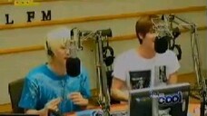 110818 Sukira Eunhyuk sing live