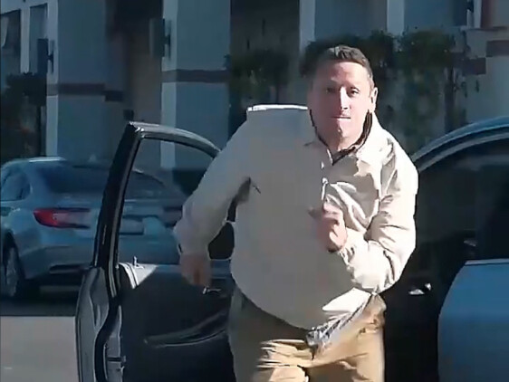 การส่งต่อความรัก...ฮ่าฮ่า ให้ความโลภได้ส่งต่อไป